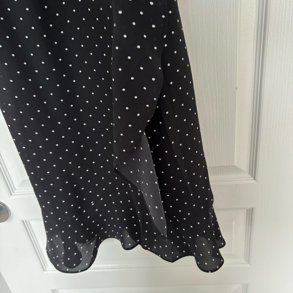 Banana Republic | Faux Wrap Dress - Size 8 - Picture 4 of 9